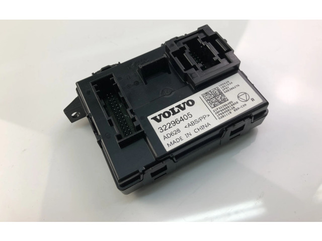 Блок управления 32296405 Volvo XC40