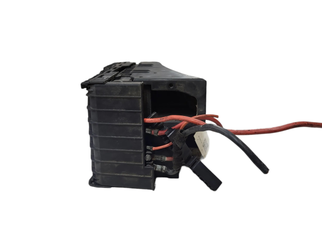 Блок предохранителей 3C09712490 Volkswagen Touran I