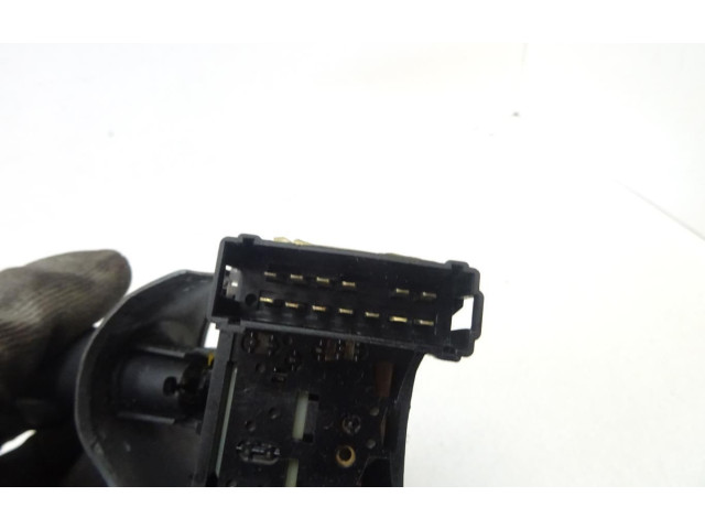 Ручка стеклоочистителей 6001551358   Dacia Logan I