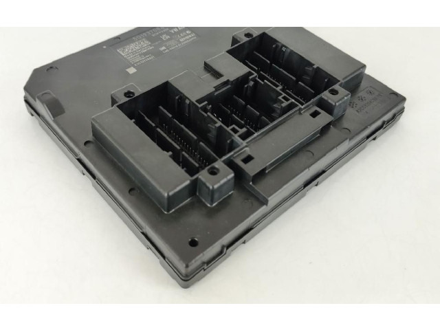 Блок предохранителей 5Q1937084 Audi A1