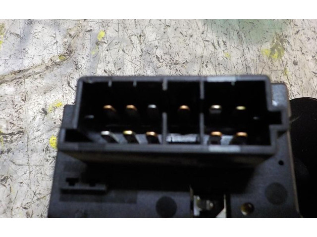 Ручка стеклоочистителей    Citroen Xantia