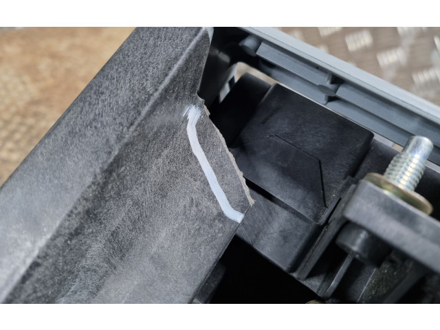 Pojistková skříňka 19210437, 15097981 Cadillac Escalade 2007