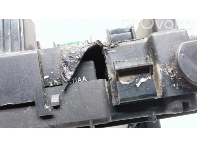 Блок предохранителей 9646405380, 21433090 Citroen C5