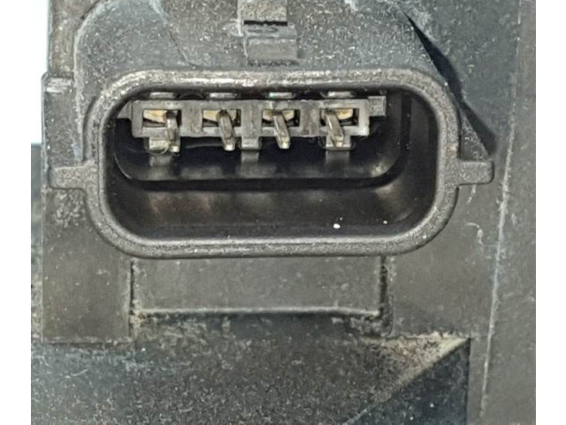 Вентилятор радиатора 214818009R Dacia Sandero