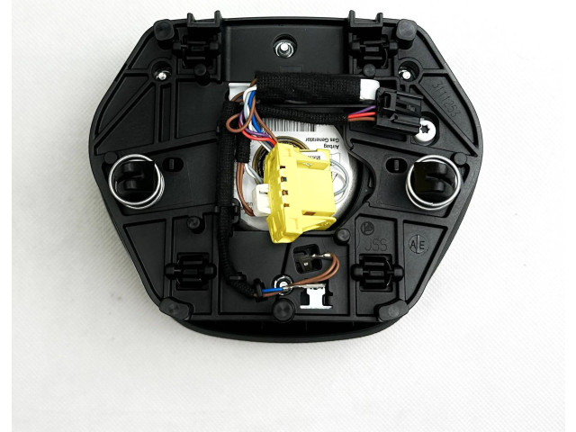 Подушка безопасности водителя Skoda Octavia Mk4