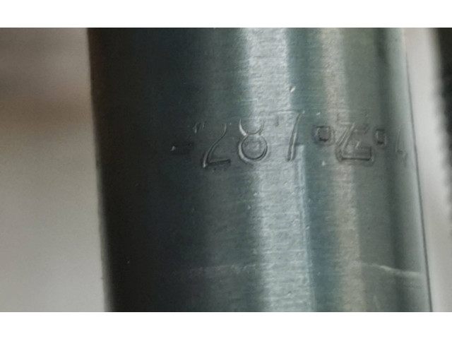 Vstřikovač 484410 Mitsubishi Pajero 4M41R