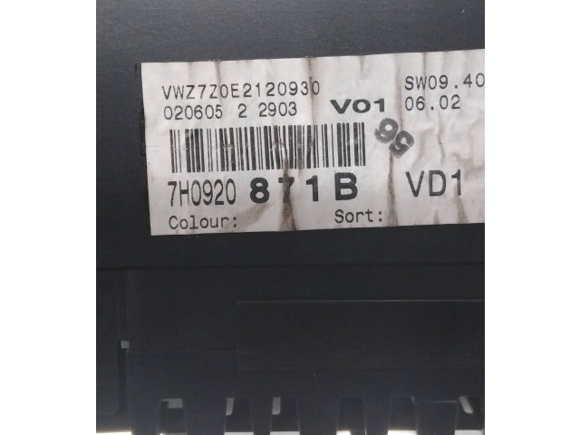 Přístrojová deska Volkswagen Transporter - Caravelle T5 2005 7H0920871B, 02060522903