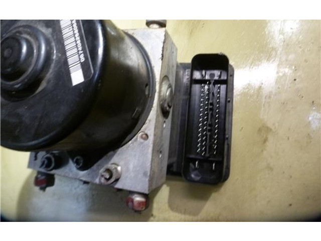 Блок управления АБС Mitsubishi Outlander