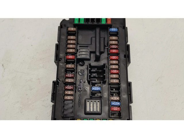 Pojistková skříňka 9389068 BMW M2 F87 2017