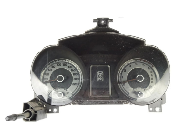 Панель приборов 8100A623 Mitsubishi Montero