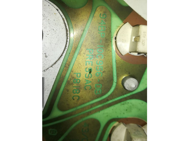 Přístrojová deska  Ford Mondeo MK I 1993 94BP-10C956-DB, 94BP10C956DB  