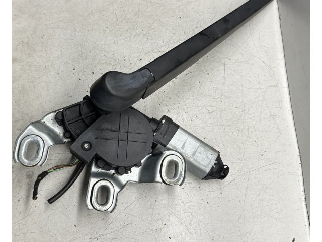 Моторчик заднего дворника 443122326017, 1Z5955711A Skoda Octavia Mk2 (1Z)