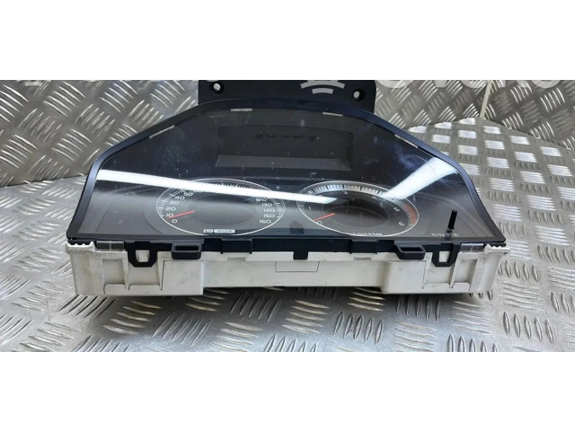 Панель приборов 31270907AA, 31270907   Volvo V70       