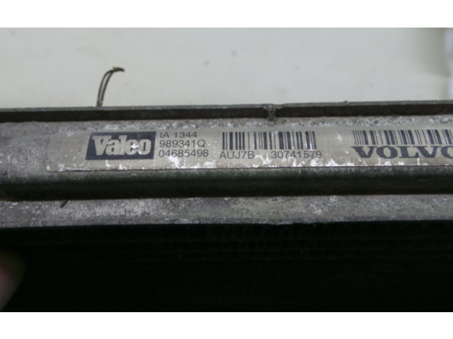 Интеркулер  989341Q, 04685498   Volvo XC90 