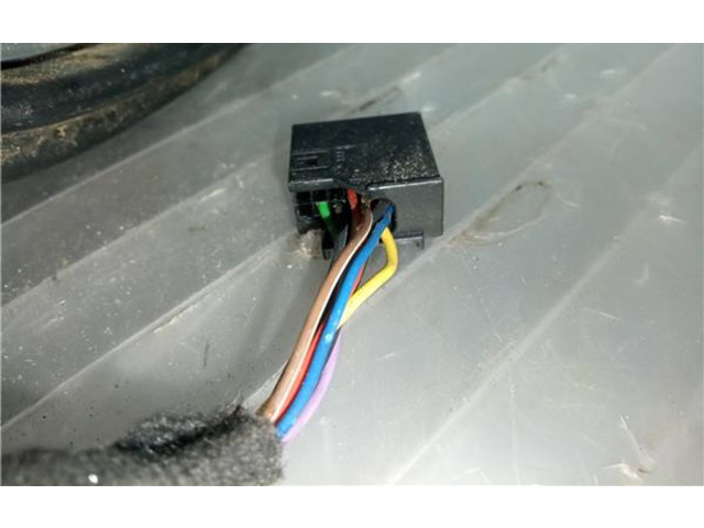 Zpětné zrcátko  Volkswagen Tiguan 2009  5N1857502AQ  