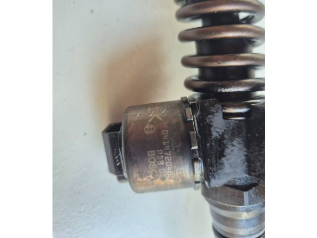 Форсунка 03G130073B Audi A3 S3 A3 Sportback 8P