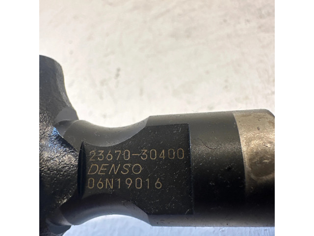 Vstřikovač 2367030400, 06N19016 Toyota Land Cruiser (J150) pro naftový motor 3.0