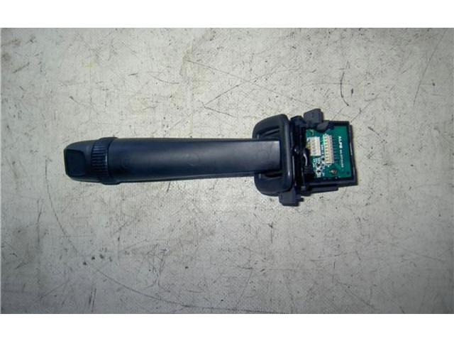 Ручка стеклоочистителей 8691695 Volvo S60