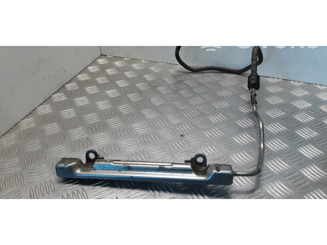 Топливная рампа    Toyota Prius+ (ZVW40) 1.8  для двигателя X2ZRW20