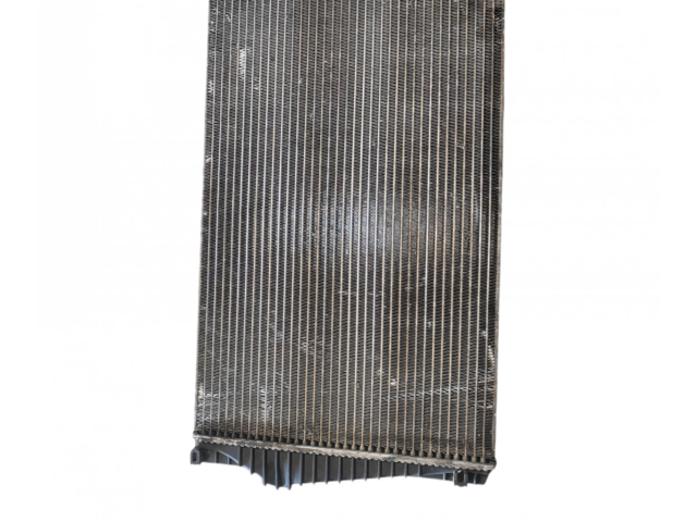 Интеркулер  989581K, 04084955   Volvo XC90 