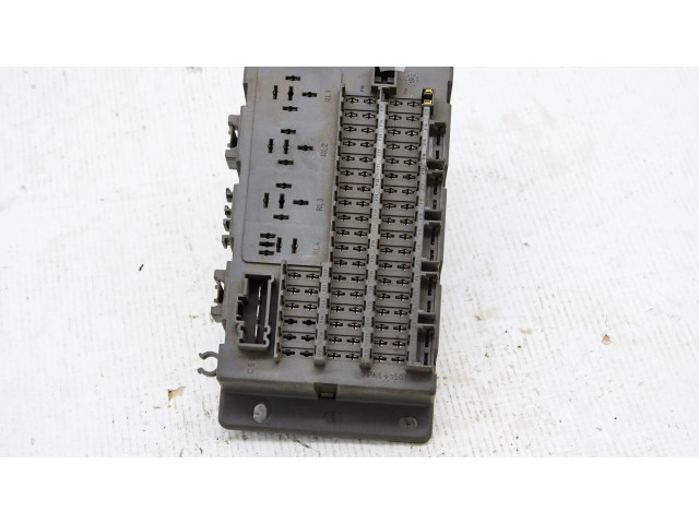 Блок предохранителей  518174503   Rover 75    