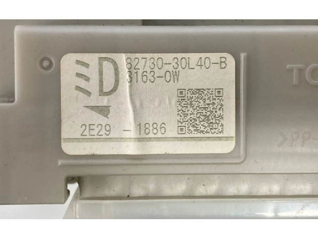 Pojistková skříňka 8273030L40B, 82730-30L40-B Lexus GS 250 350 300H 450H 2012