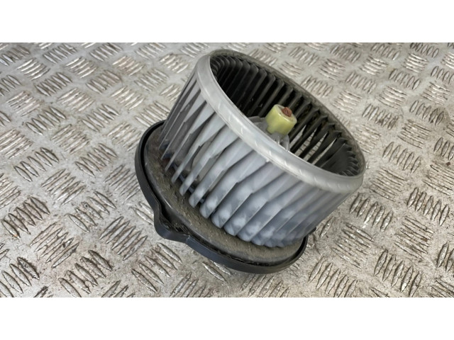 Вентилятор печки Subaru Outback