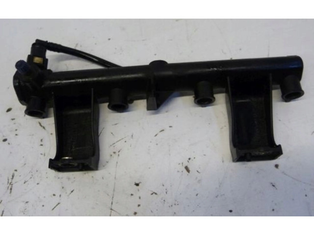 Топливная рампа 9636520780 Citroen Xsara