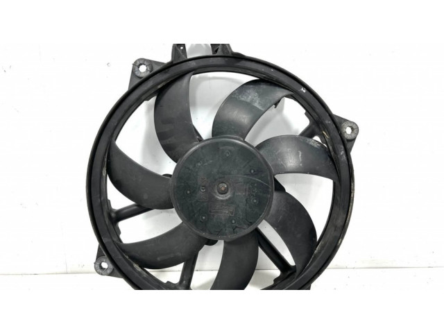Вентилятор радиатора     214810028R, MM1118V    Renault Megane III 1.5