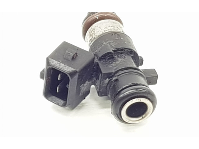 Форсунка 8200292590, 8200292590 Dacia Sandero D4F732