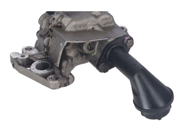 Масляный насос   05L115103F  Volkswagen Golf VIII 