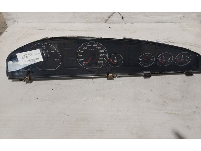 Панель приборов    Audi A6 S6 C4 4A       