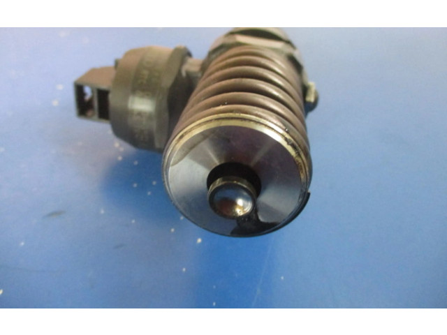 Форсунка 038130073AG, 038130073AG    Skoda Fabia Mk2 (5J)   