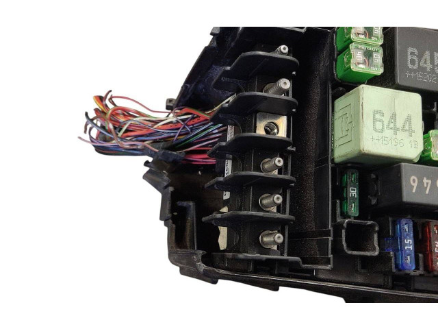 Блок предохранителей 5Q0937125B, 5Q0907361B Skoda Octavia Mk3 (5E)