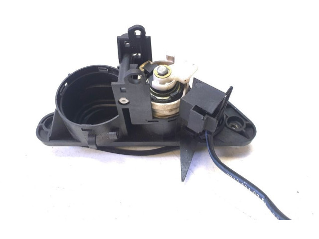 Zámek zadních dveří 2208210751 Mercedes-Benz S W220 2001