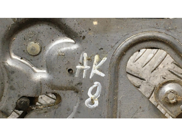 Задний замок