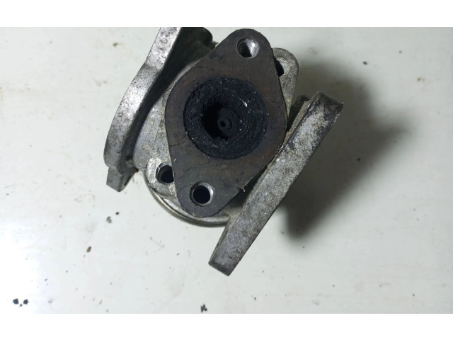 Клапан EGR 038131501AN   Skoda Octavia Mk2 (1Z)   