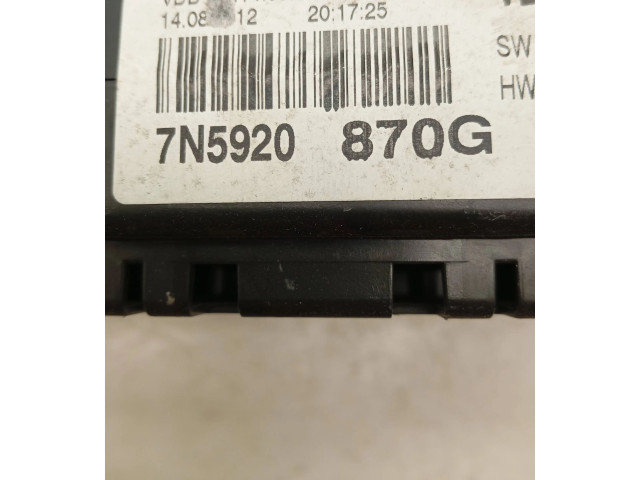 Přístrojová deska Volkswagen Sharan 2011 7N5920870G, 1219015853