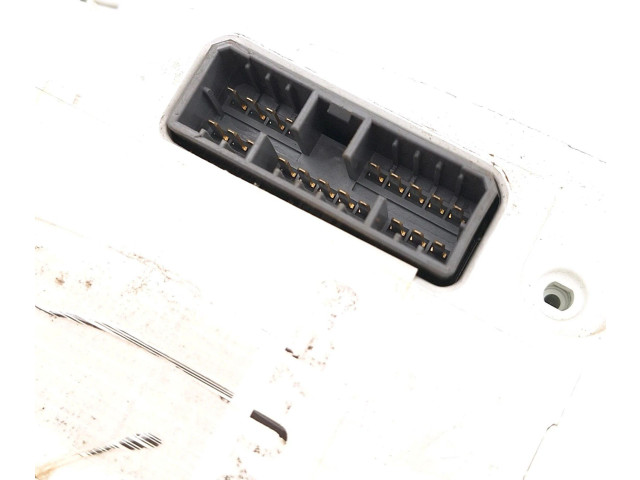 Přístrojová deska  Hyundai Tucson JM 2004 940112E080, 200497100HC164  