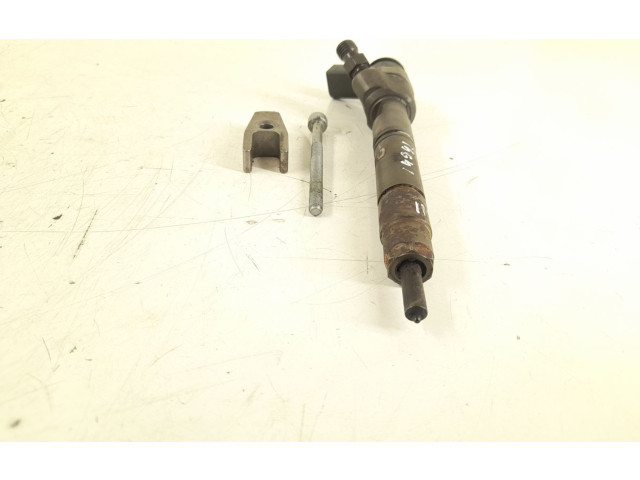 Форсунка 6400700787, A6400700787    Mercedes-Benz A W169  OM 640.940 