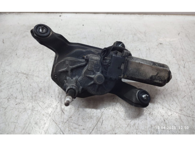 Моторчик заднего дворника 987002P500    KIA Sorento