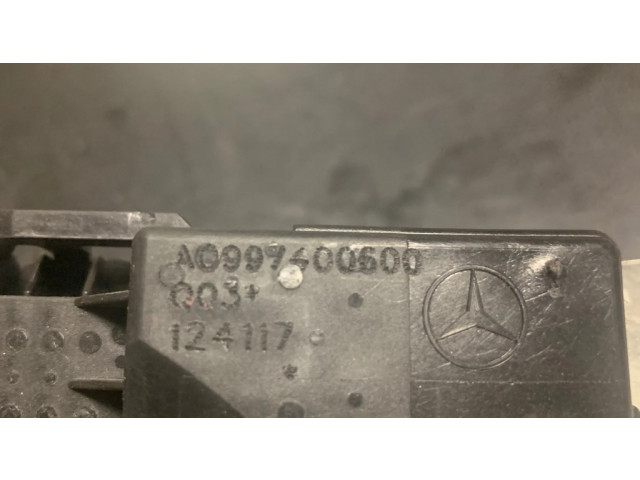 Замок задней крышки