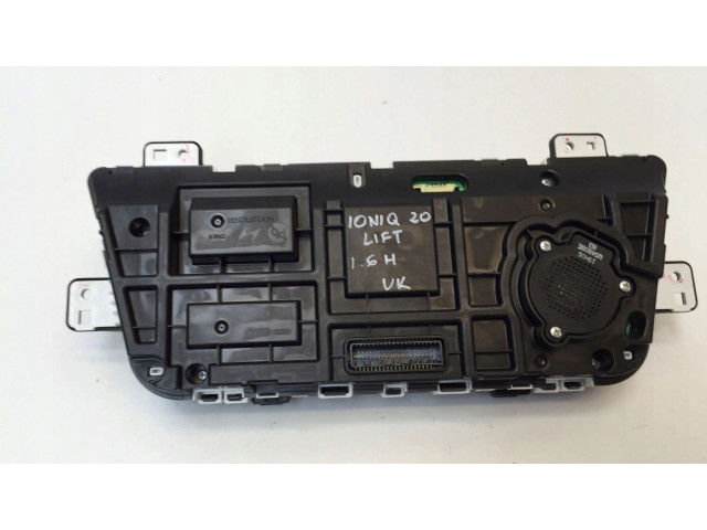 Přístrojová deska Hyundai Ioniq 2020 94061G2310