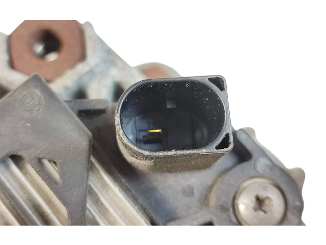 Генератор 31489212, C83HC   Volvo XC90      