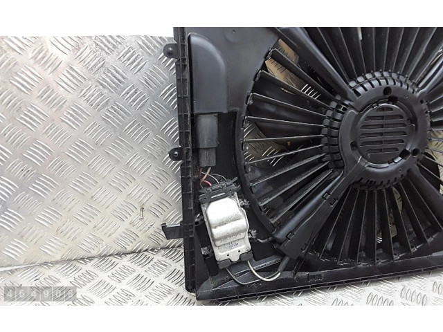 Вентилятор радиатора     0130307134    Mercedes-Benz E C207 W207 