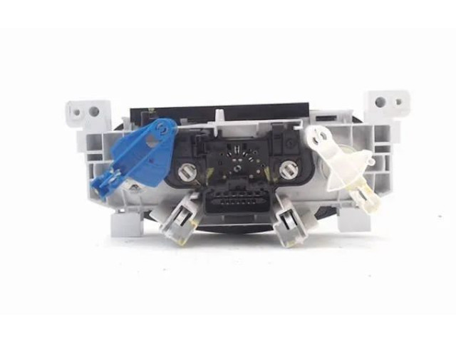 Блок управления климат-контролем N108614N   Dacia Duster