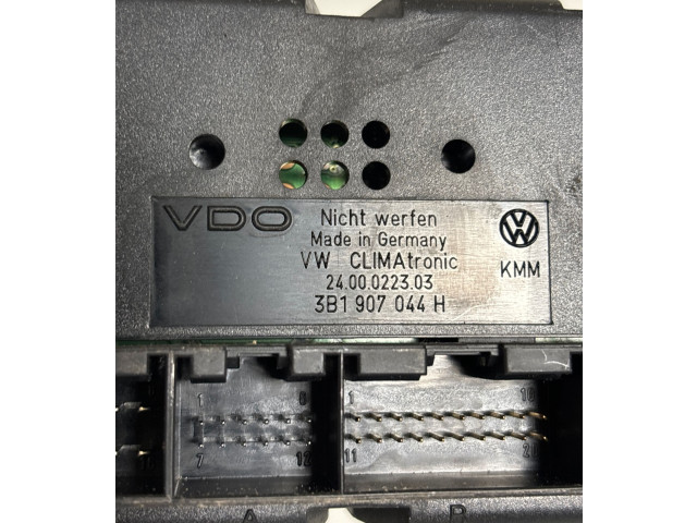 Блок управления кондиционера воздуха / климата/ печки (в салоне)     3B1907044H, 2400022303    Volkswagen PASSAT B5.5 