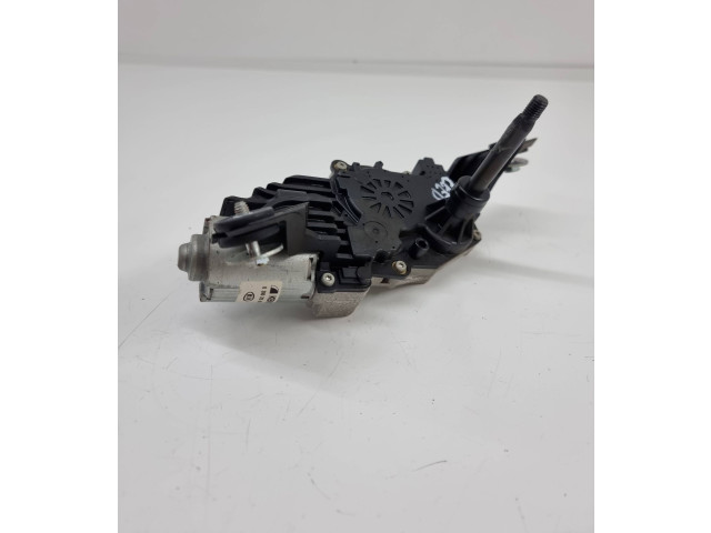 Моторчик заднего дворника 98700j7000 KIA Ceed