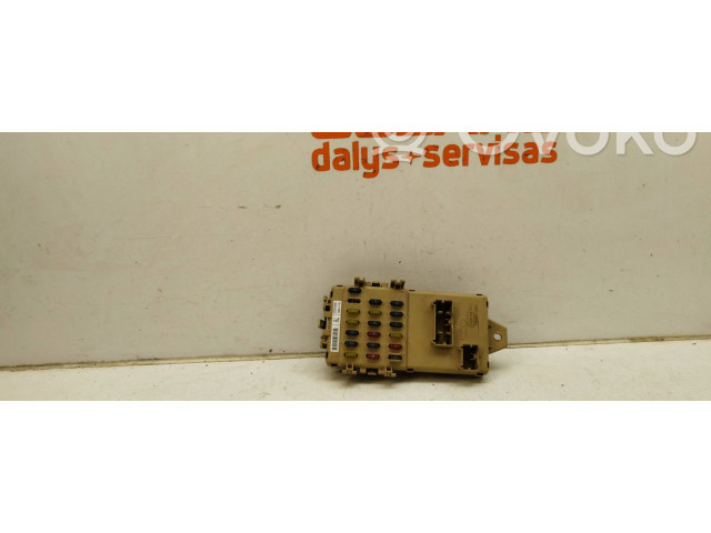 Блок предохранителей JB200400, 980822 Subaru Forester SF