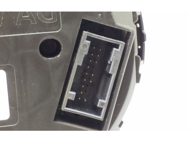 Панель приборов 8V0920860F, A2C84207800 Audi A3 S3 8V